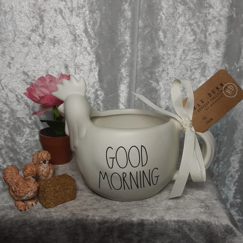 Rae Dunn Artistisen Collection Chicken Mug White N.W.T.